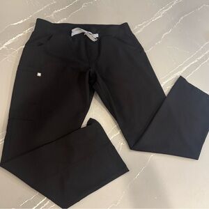 Figs Kade Cargo Scrub Pants Black